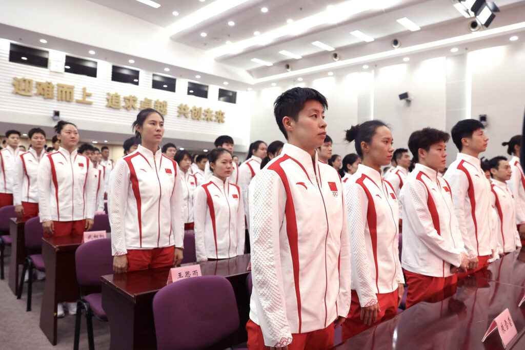 uniforme-olimpico-da-china-nao-foi-inspirado-na-bandeira-da-palestina