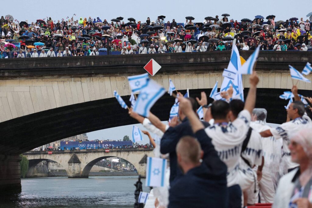 delegacao-de-israel-e-vaiada-e-aplaudida-durante-a-abertura-dos-jogos