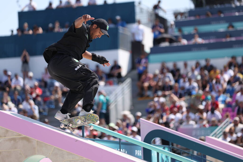 kelvin-hoefler-fica-em-sexto-em-final-de-alto-nivel-do-skate-street-em-paris