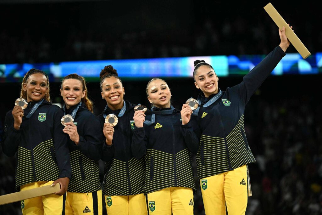 com-bronze,-ginastica-confirma-fama-de-confiavel-para-o-brasil-olimpico