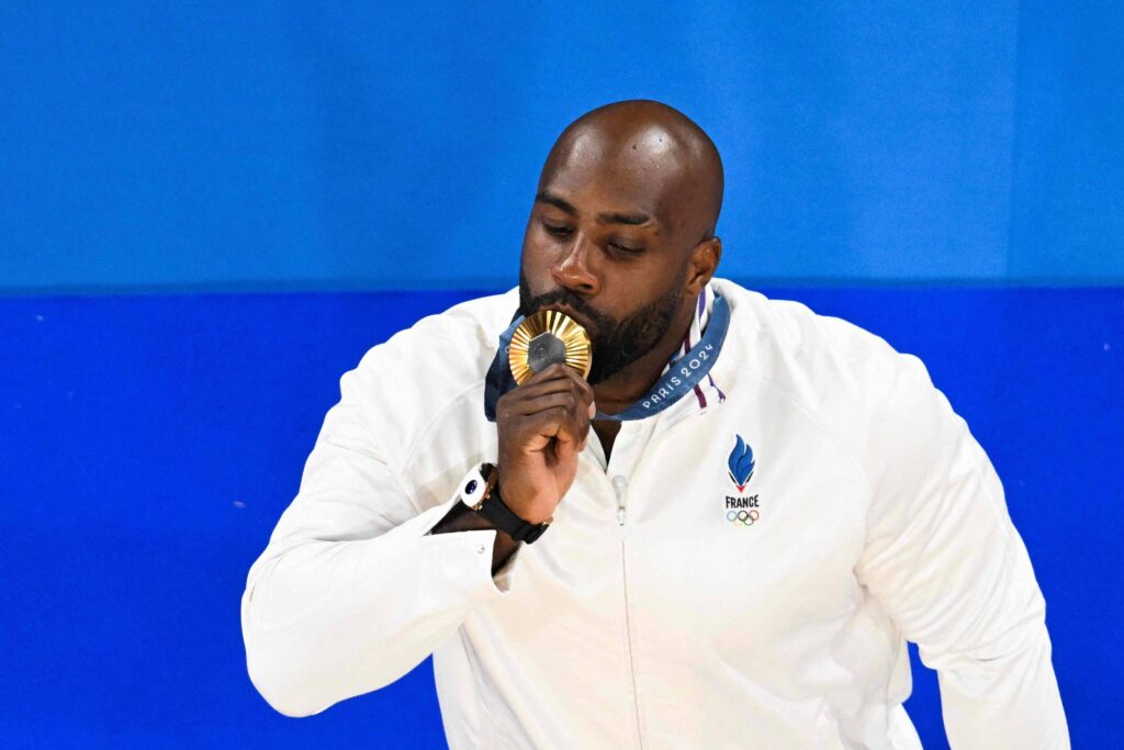 franca-entra-em-suspensao-para-ver-teddy-riner-ser-heroi-pela-segunda-vez