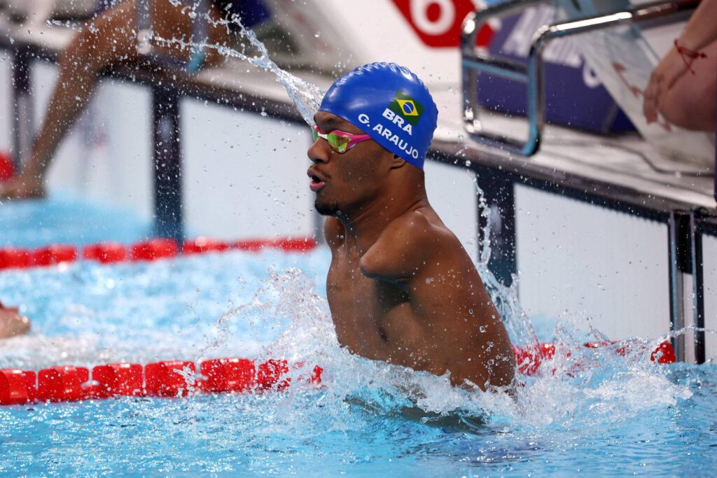 brasil-estreia-nas-paralimpiadas-com-finais-na-natacao-e-medalha-garantida-no-tenis-de-mesa