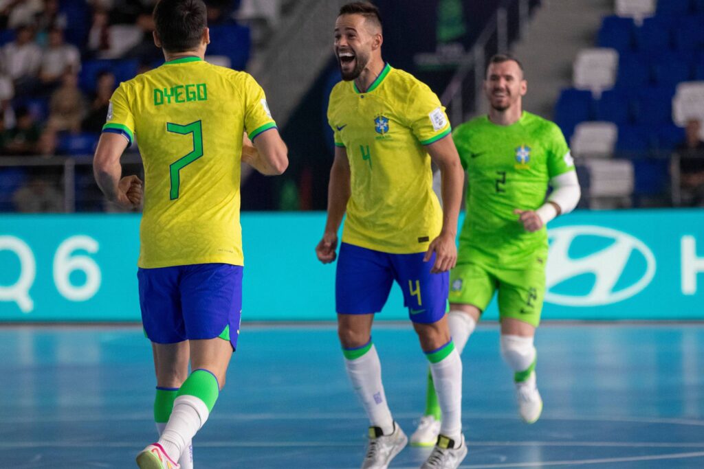 brasil-faz-10-a-0-em-cuba-na-estreia-do-mundial-de-futsal