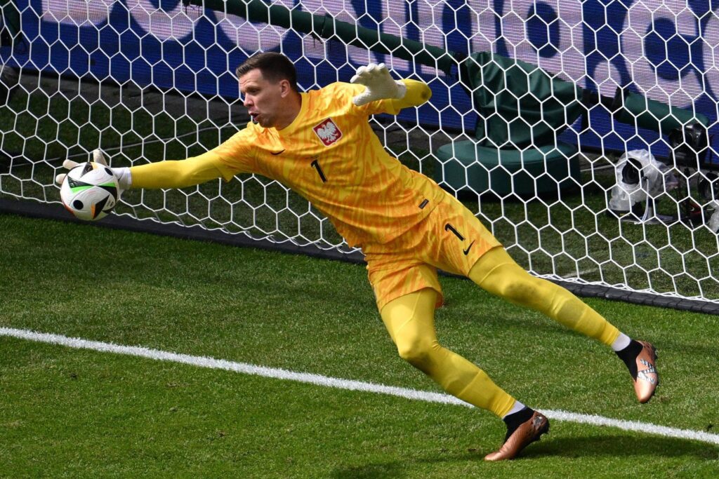 goleiro-deixa-a-aposentadoria-para-jogar-pelo-barcelona