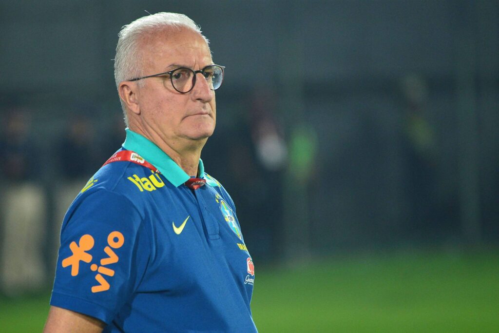 dorival-junior-deveria-sair-da-mesmice-na-selecao-brasileira