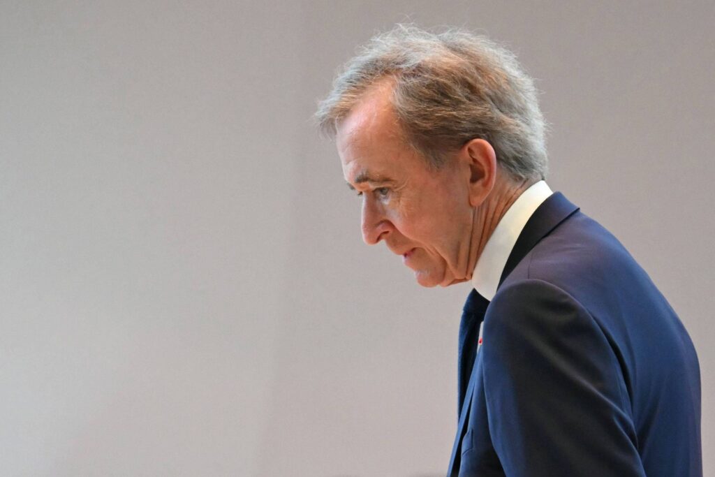 bernard-arnault-faz-parceria-com-a-red-bull-para-comprar-o-paris-fc